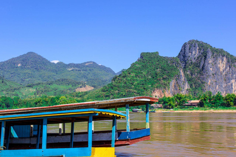 Luang Prabang: Tak Bat Ceremony, Pak Ou Caves & Boat Tour
