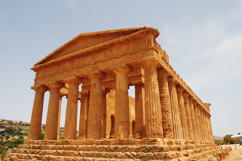 Ab Catania: Audioguide-Tour durch Agrigento und Piazza Armerina