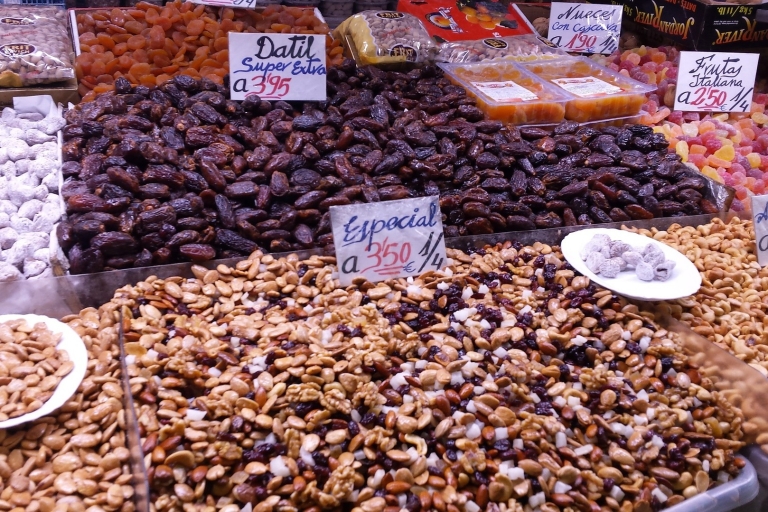 Malaga : visite du marché et des vignobles avec tapasMalaga: visite du marché central et cave avec dégustation de tapas