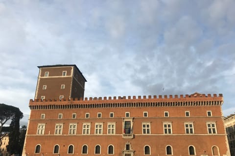 Rom: Palazzo Venezia Reservierter Eingang mit Museum
