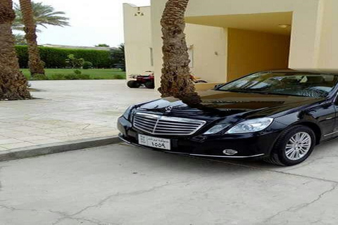 Hurghada: VIP Limousine Rental with Driver 4-Hour VIP Limousine Rental with Driver