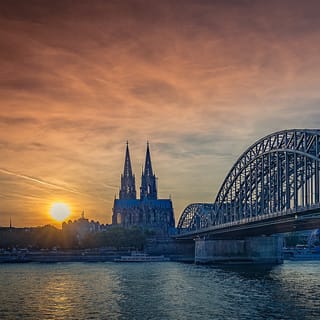 From Brussels: Tour of Cologne and Postcard Town of Monschau