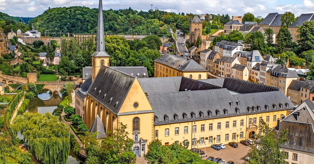 Ab Brüssel LuxemburgTour mit optionalem Besuch von Dinant GetYourGuide