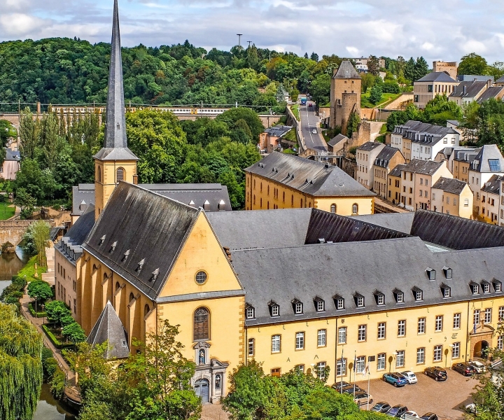 Ab Brüssel: Luxemburg-Tour mit optionalem Besuch von Dinant