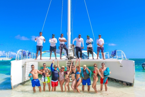Punta Cana: rejs katamaranem i nurkowanie z rurkąPóźny rejs katamaranem i nurkowanie z rurką