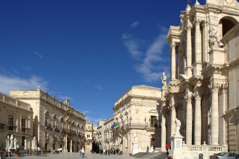 Van Catania: dagtour Syracuse, Ortigia en Marzamemi