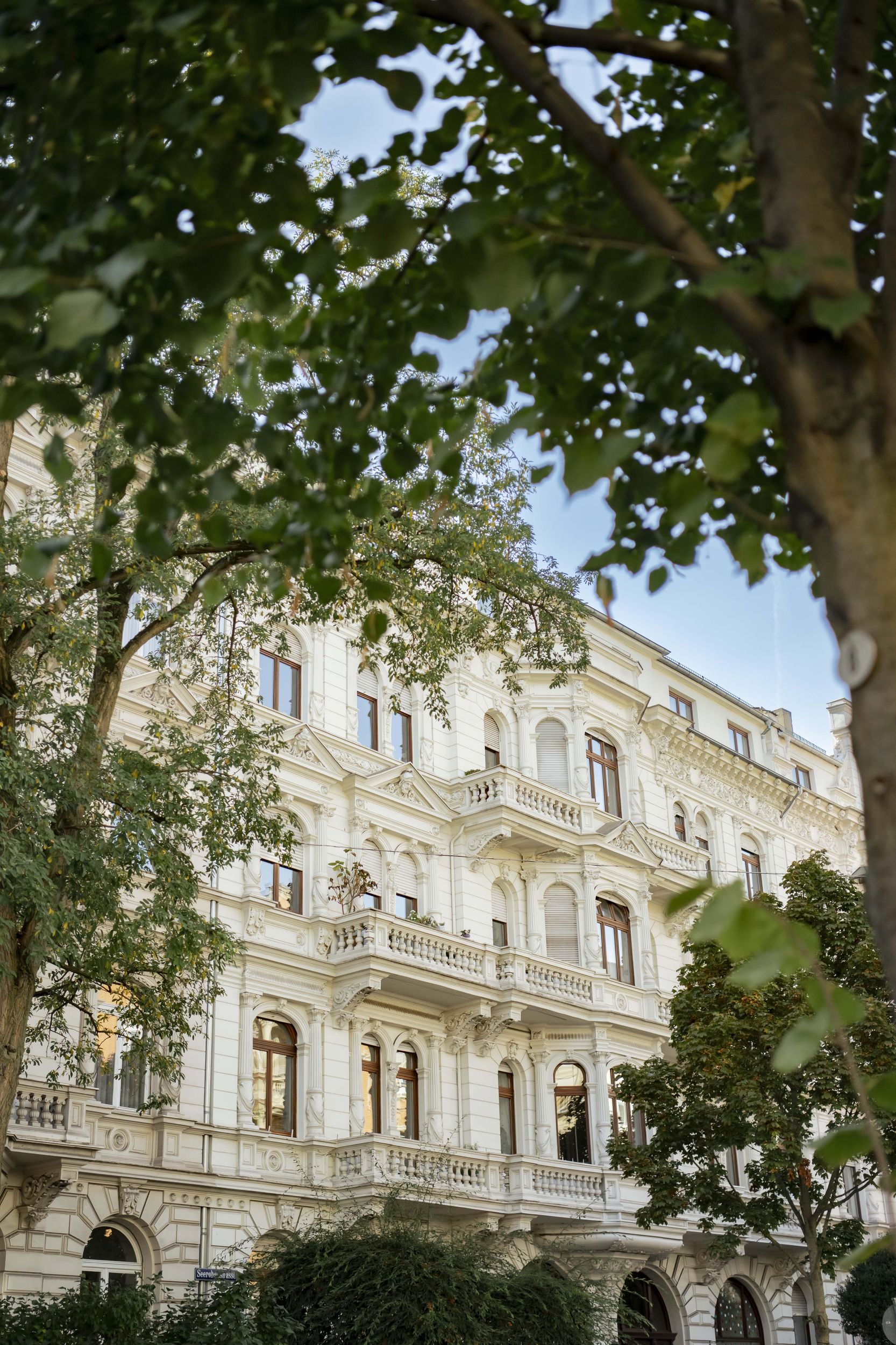 Wiesbaden: Multikulturelles Westend - öffentliche Tour