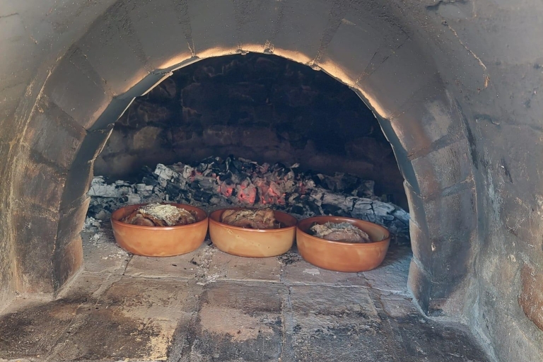 Corfú: clase de cocina griega y comida en una casa familiar localClase de cocina y comida en una casa familiar local - Traslado al hotel