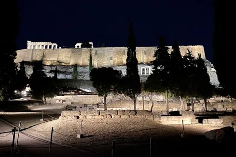 Athènes : Tour de nuit panoramique privé avec chauffeur personnel