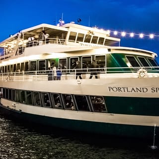 2.5 hour Dinner Cruise on the Willamette River