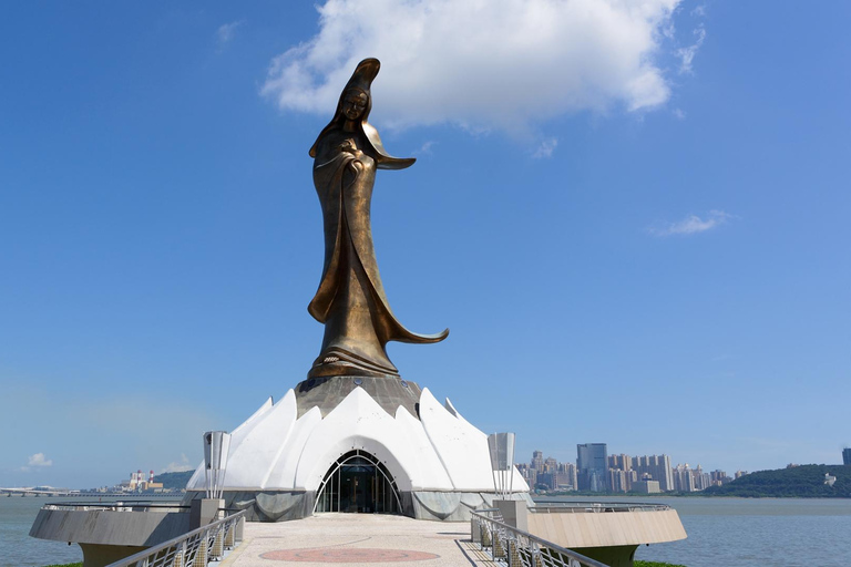 Macau: Historic City Walk Day Tour with Lunch & PORT Pickup Macau: Historic City Walk Day Tour with Lunch & Hotel Pickup