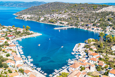 Trogir: White Lagoon, Maslinica & Blue Lagoon Speedboat Tour