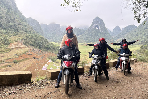 Cao Bang: Ban Gioc Waterfall Day Tour by Motorbike or Car Full-Day Car Tour with a Local Guide