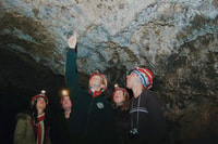 Piega, tour a piedi della grotta a stella con dessert e un drink - Housity