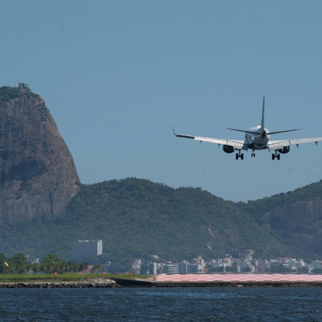 Colagem de mídia