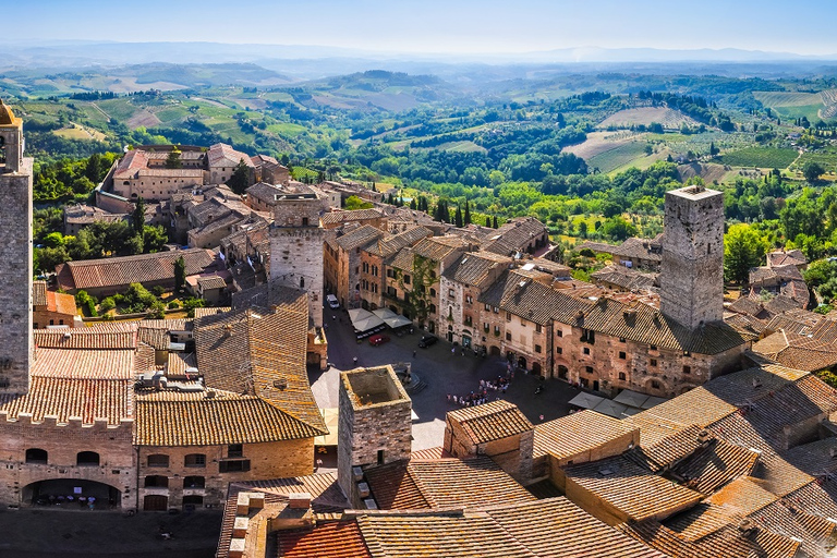 Toscana: Dagsutflykt till Pisa, Siena, San Gimignano och ChiantiEngelska - Dagsutflykt med lunch och vinprovning