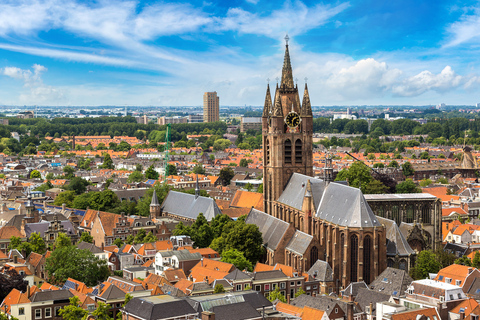 La mágica Delft y la finca Keukenhof: Tulipanes en abundanciaVisita a los Tulipanes de Keukenhof y Delft desde Bruselas