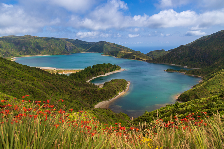 Sete Cidades & Lagoa do Fogo: Tagestour & Mittagessen