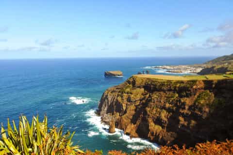 Sete Cidades and Lagoa do Fogo Full-Day Tour with Lunch