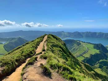 Ponta Delgada: Excursión a Sete Cidades y Lagoa do Fogo con Almuerzo