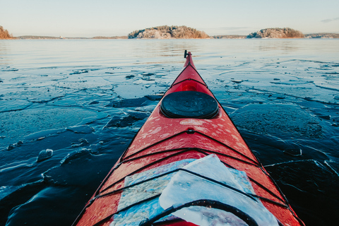 Stockholm : kayak d'hiver de 3 heures et expérience Fika