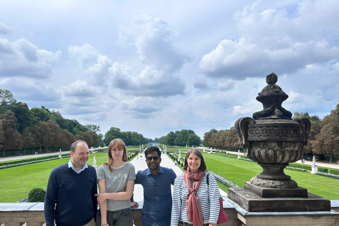 Udaipur: Private City Tour with Multilingual Guide