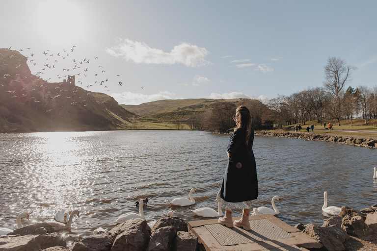 Edinburgh: Scenic Photo Walk with Professional Photographer