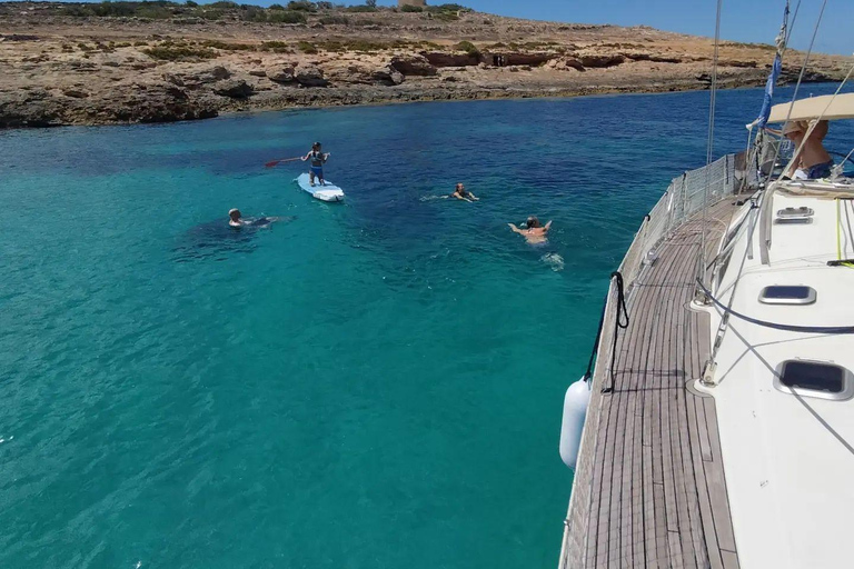 Malta: Private Sailing Cruise Malta: Private Sailing Cruise with Wind Magic Charters