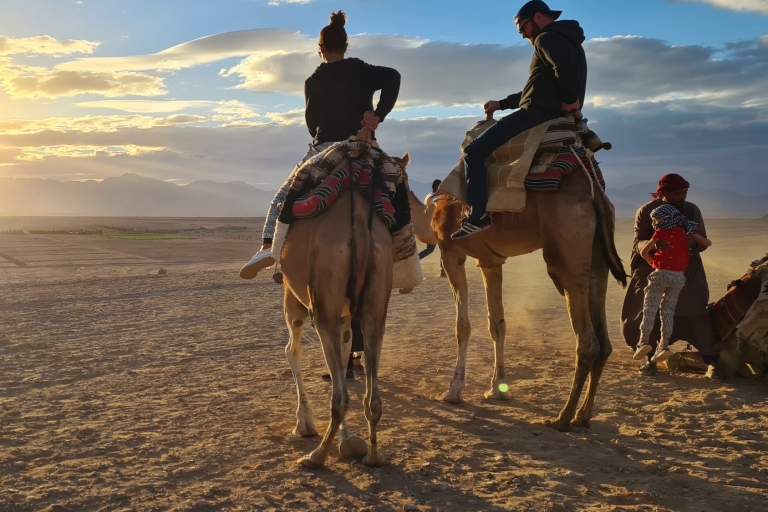 Hurghada: Jeeptour in de woestijn met sterrenkijken en dinerHurghada: Jeeptour in de woestijn met sterrenkijken