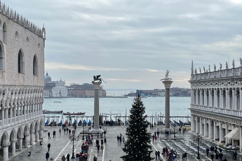 Venedig: Highlights-Tour mit Markusdom und Dogenpalast