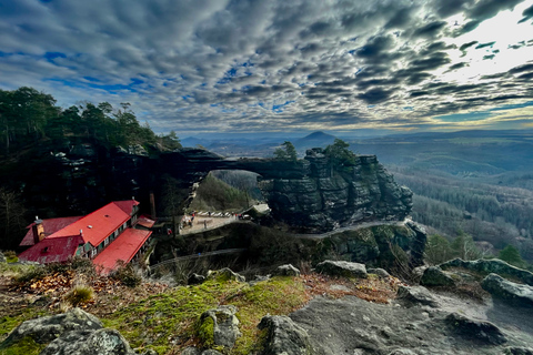 Excursión de un día de invierno a Bohemia y la Suiza sajona desde Praga