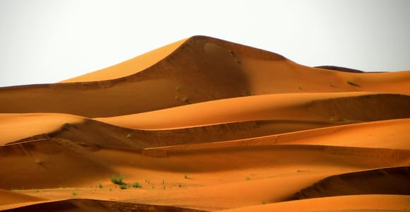 Muscat: Wahiba Sands Desert & Wadi Bani Khalid Full Day Tour