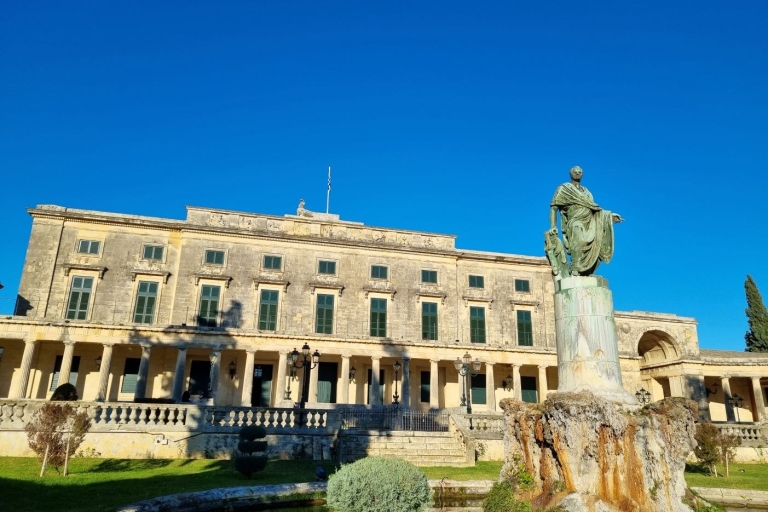 Korfu: Wycieczka po historycznych budynkach i wielkich osobistościachWycieczka w języku niemieckim