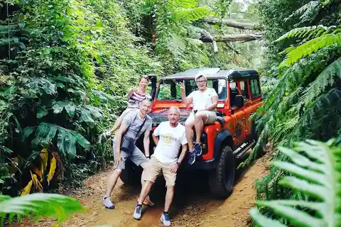 Madeira: Excursión Privada en Jeep 4x4 Oeste a las Piscinas Naturales