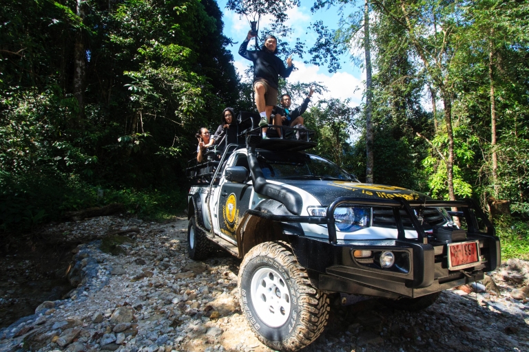 Khao Lak: excursion d'une journée en jeep dans la jungle tout-terrain avec déjeuner