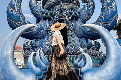 Chiang Mai: Chiang Rai Temples & Akha FarmVille Day Trip