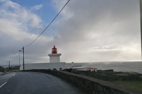 Depuis Angra do Heroísmo : visite en bus des points forts de l'île de Terceira