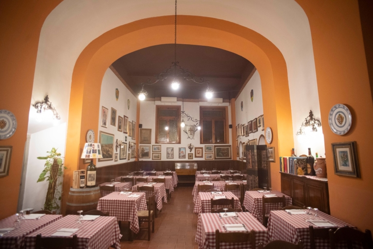 Florence : concert et dîner authentique au cœur de la villeSièges réservés à l'arrière