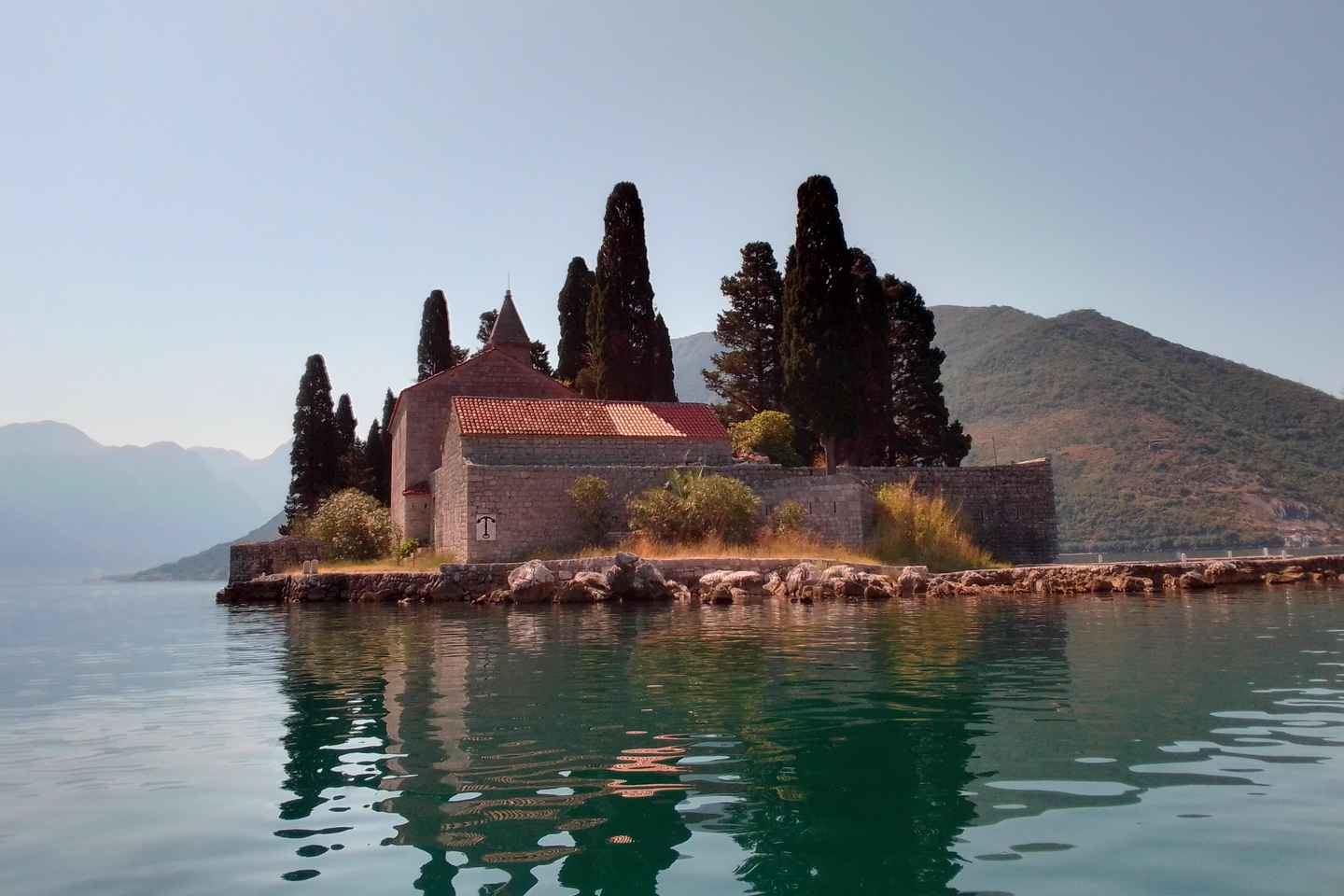From Dubrovnik: Full-Day Group Tour of Montenegro Coast