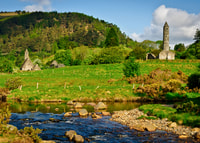 Von Dublin, halbtägige Reise nach Glendalough und Wicklow - Housity