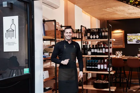 Atene: Degustazione di vini dell'Acropoli della città vecchia