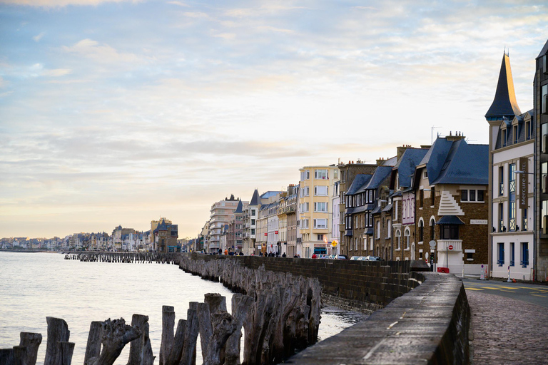 巴黎：圣米歇尔山和圣马洛 2 日游