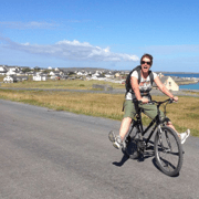 From Doolin: Day Trip to Inisheer with Bike or Bus Tour