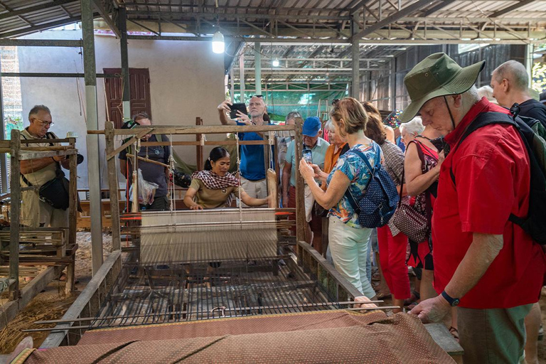 Phnom Penh: 2Days Highlight Guided Tour by Join or Private Phnom Penh: 2Days Highlight Guided - Private Tour