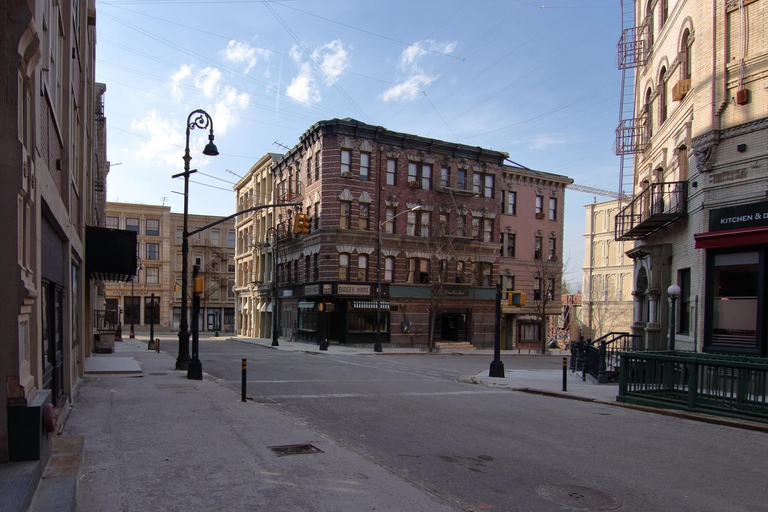 索菲亚：Nu Boyana Film Studios 导览游索菲亚：努博亚纳电影制片厂导览之旅