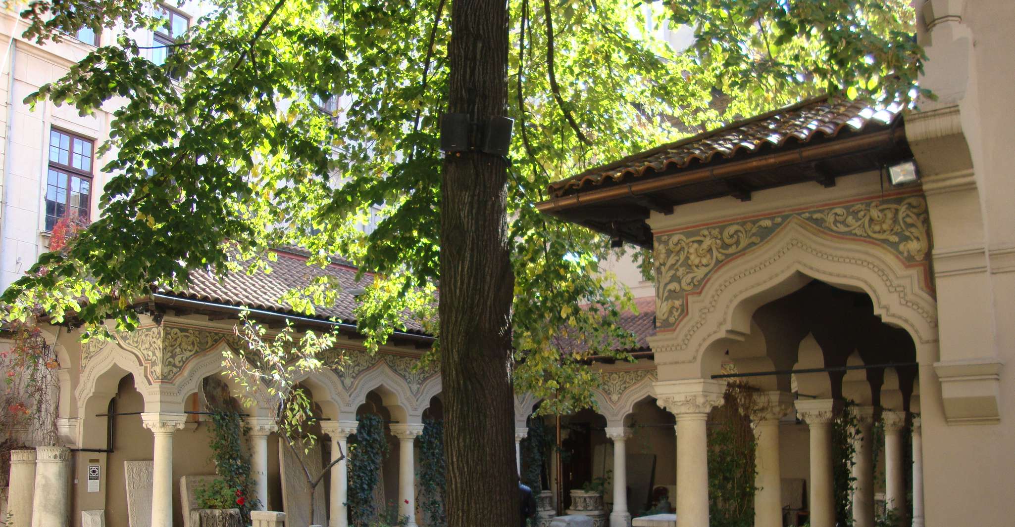 Bucharest, City Highlights Guided Walking Tour - Housity