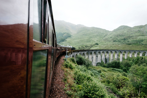 Au départ d'Inverness : Train à vapeur Jacobite et visite des Highlands7h30 Départ