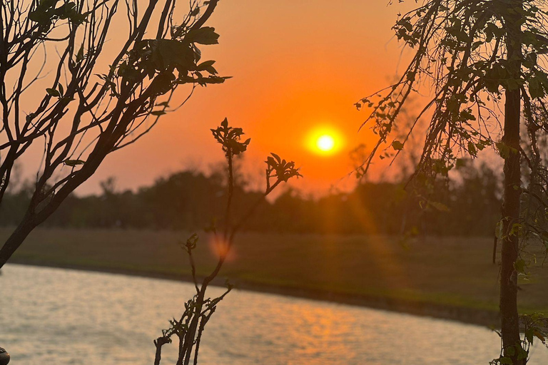 Kathmandu: 3-Day Lumbini Buddhists Spiritual Tour with Hotel