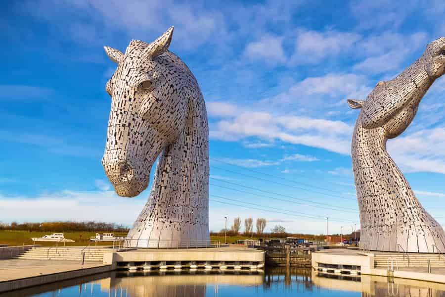 Loch Lomond, Stirling Castle & Kelpies Tour ab Edinburgh. Foto: GetYourGuide