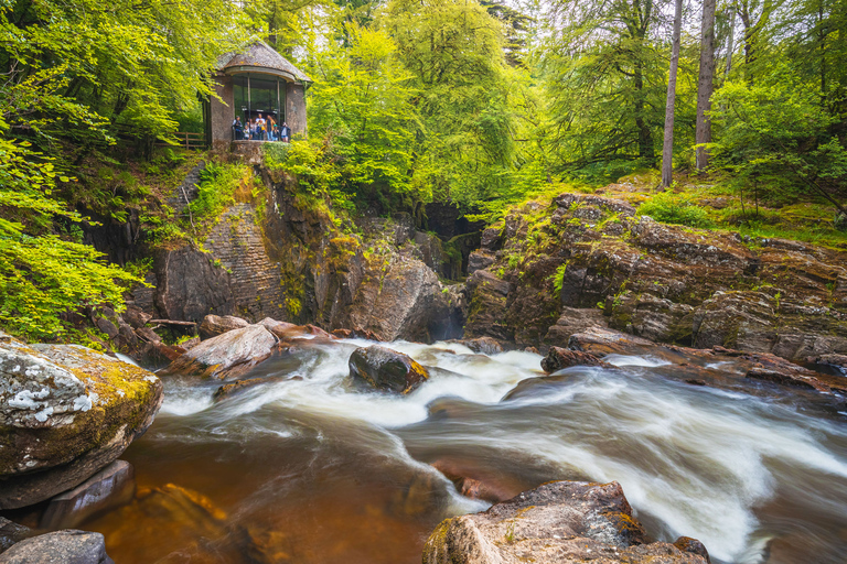 Saindo de Edimburgo: Excursão de 1 dia às Terras Altas da Escócia e ao WhiskyTour padrão incluindo visita à destilaria